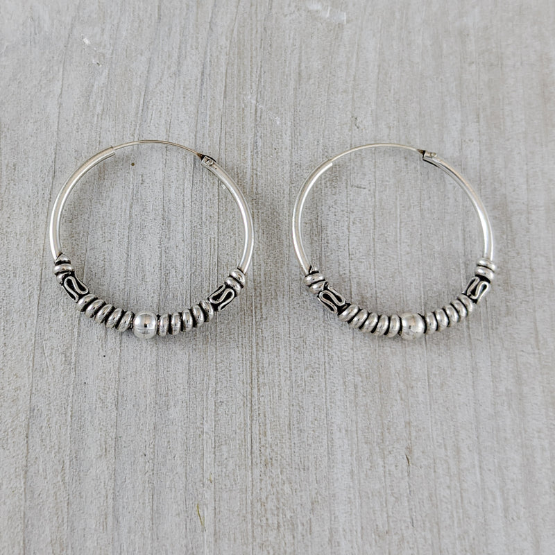 Load image into Gallery viewer, Medium Hoop Earrings with Roping &amp; Ball, Sterling Silver
