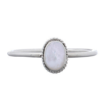 Dainty Antique-Look Ring with White Shell in Sterling Silver