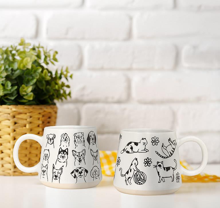 Load image into Gallery viewer, Cat Sketches Oversized Mug
