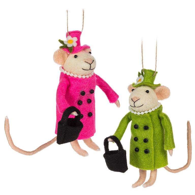 Load image into Gallery viewer, The Queen Mum Mouse Ornament
