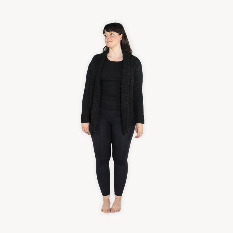 Load image into Gallery viewer, Cozy Cardigan with Ribbed Edge in Black
