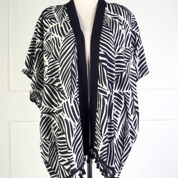 Palm Leaf Print Kimono in Black & White