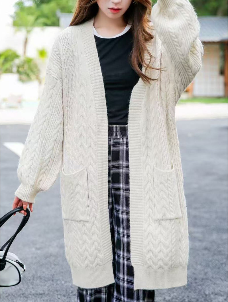 Load image into Gallery viewer, Oversize Varied Knit Design Sweater in White
