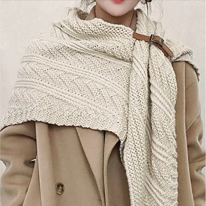 Buckle Detail Knit Wrap in Oatmeal