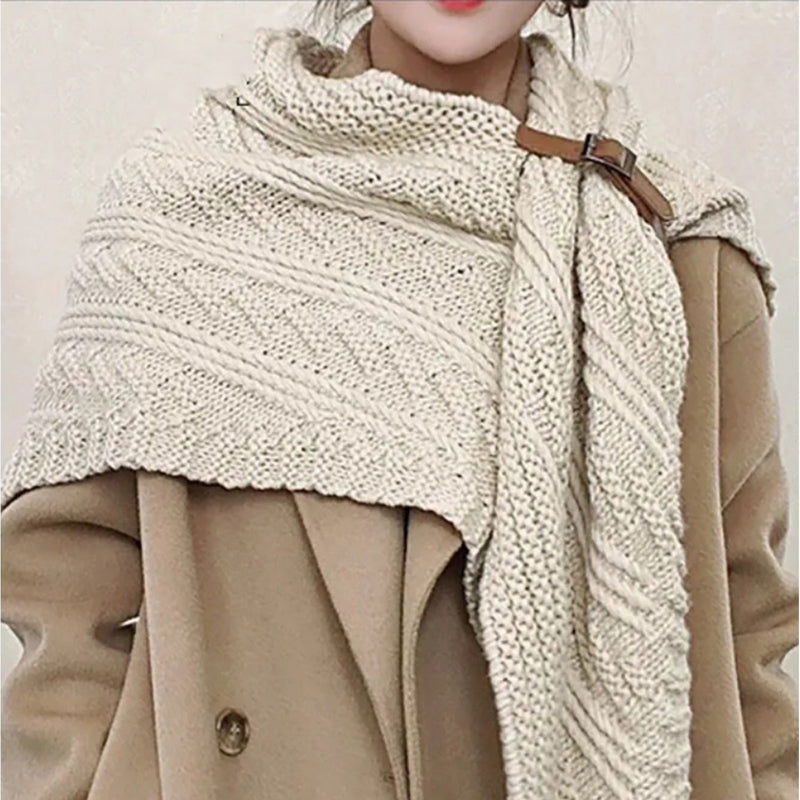 Load image into Gallery viewer, Buckle Detail Knit Wrap in Oatmeal
