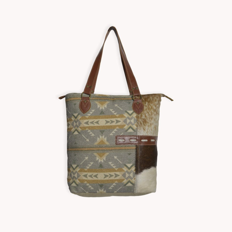 Load image into Gallery viewer, Aurora Tote Bag
