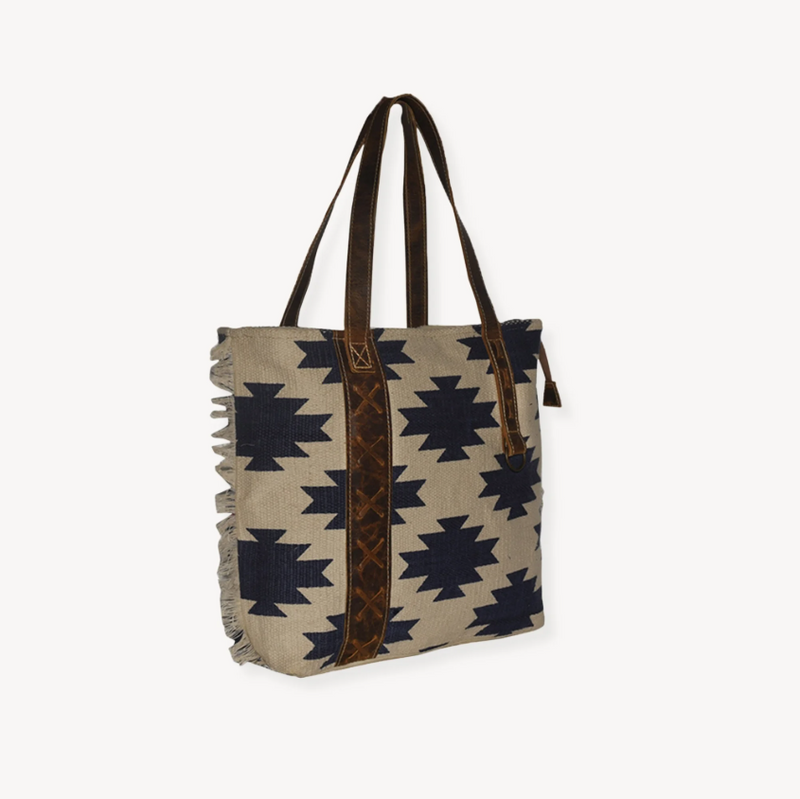 Load image into Gallery viewer, Tote Bag - Laredo
