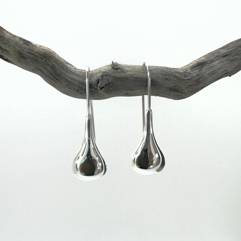 Load image into Gallery viewer, Contemporary Tear Drop Earrings in Sterling Silver
