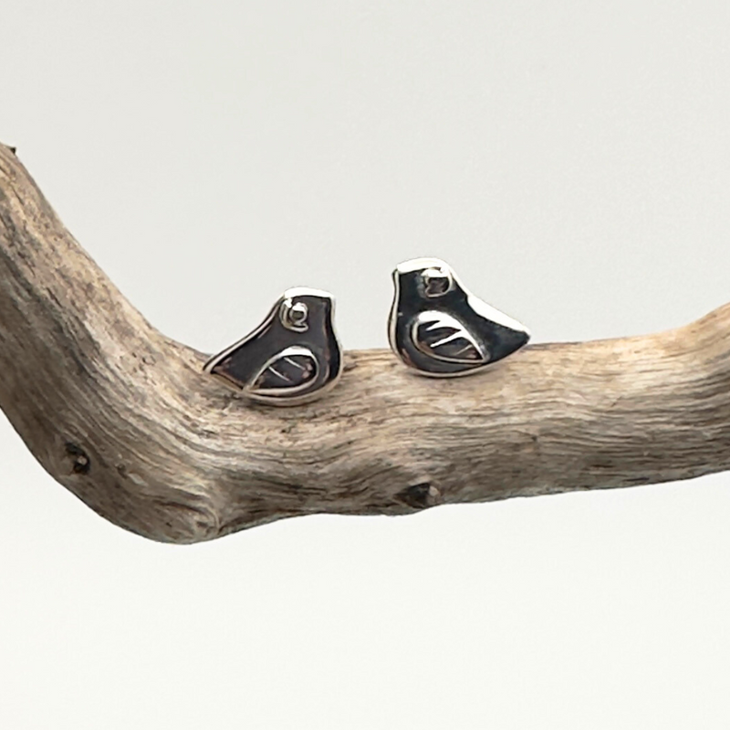 Load image into Gallery viewer, Pair of silver earrings on a piece of driftwood against a light gray background
