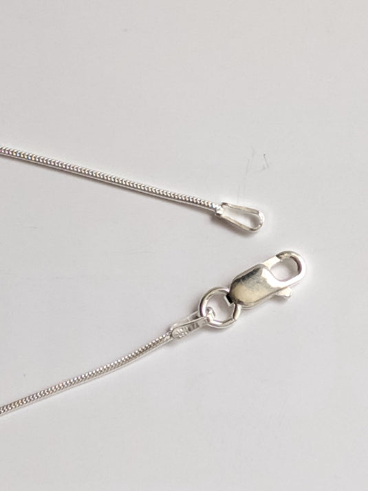 Snake Chain, Thin in Sterling Silver.
