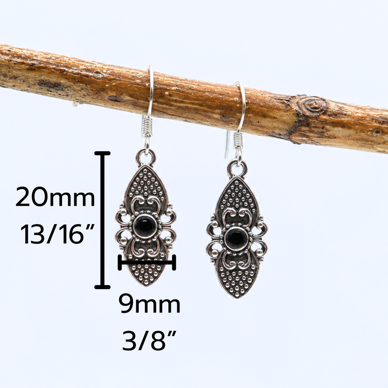 Load image into Gallery viewer, Vintage Detail Black Onyx Earrings in Sterling Silver
