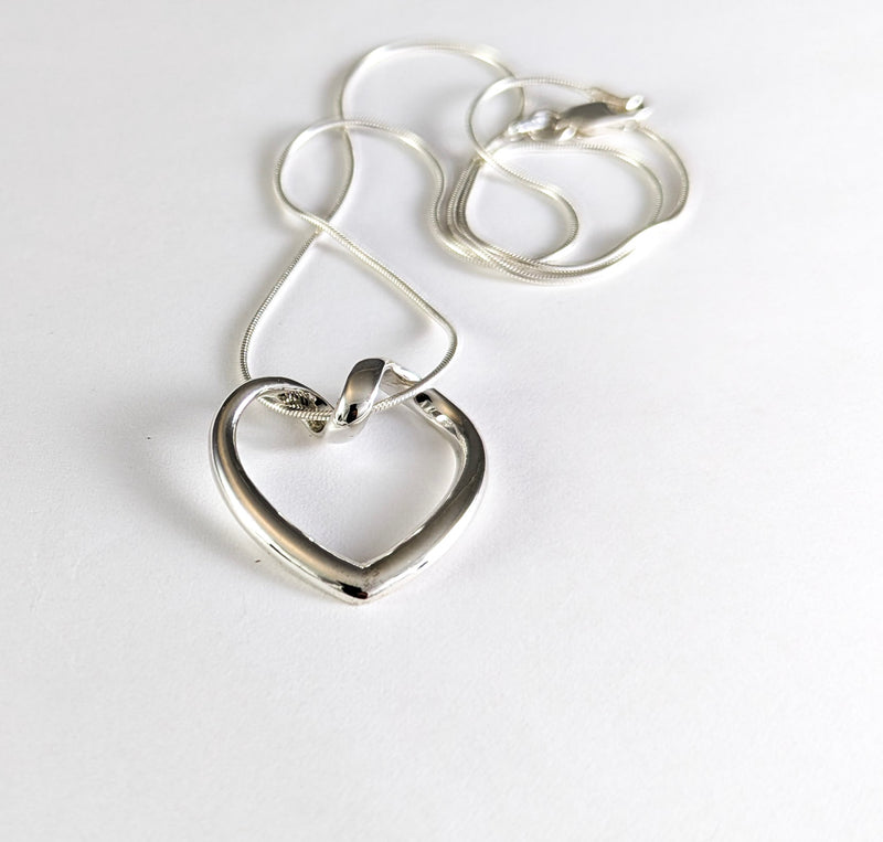 Load image into Gallery viewer, Looped Heart Necklace in Sterling Silver
