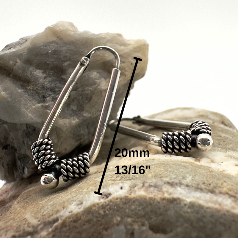 Load image into Gallery viewer, Oval Hoop with Roped Accent in Sterling Silver
