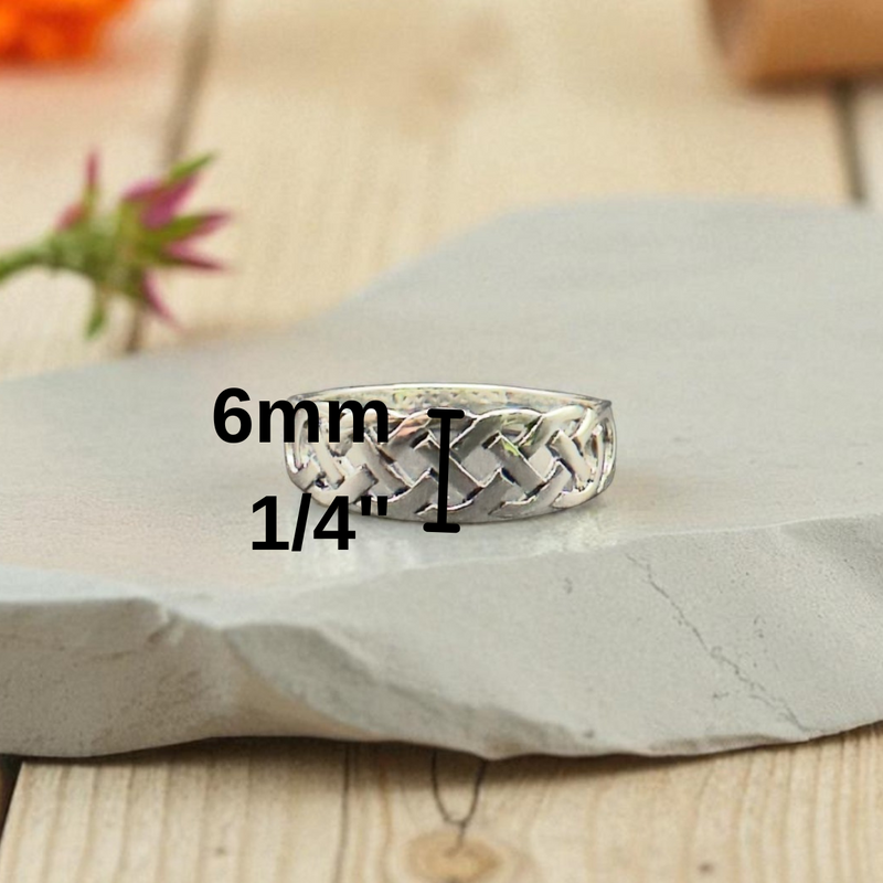 Load image into Gallery viewer, Silver woven ring on a stone surface with measurement text
