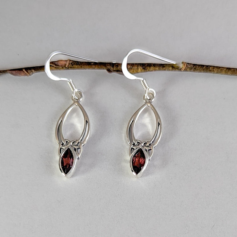 Load image into Gallery viewer, Pointed Knot Drop Earrings with Garnet in Sterling Silver
