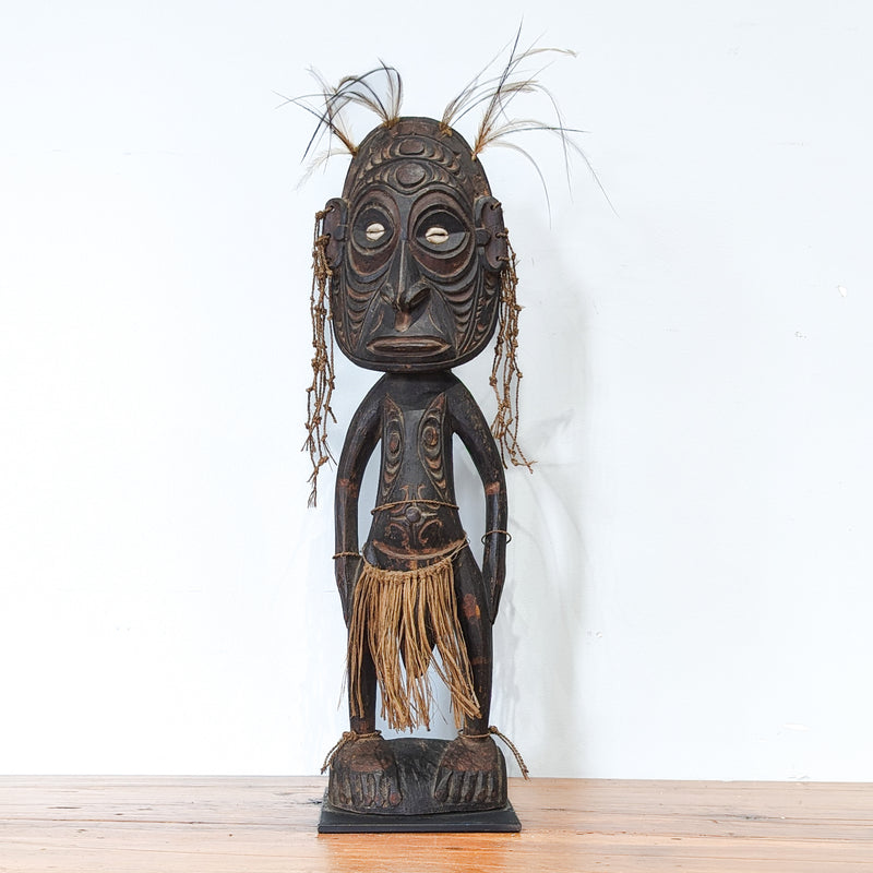 Load image into Gallery viewer, Vintage Papua New Guinea Figure
