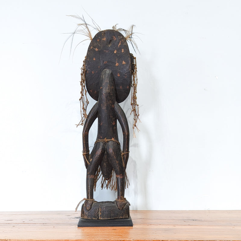 Load image into Gallery viewer, Vintage Papua New Guinea Figure
