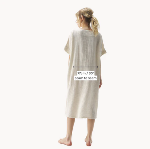 Load image into Gallery viewer, Crinkle Cotton One Size Dress in Black

