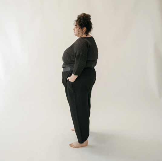 Crinkle Cotton Plus Size Palazzo Pants in Black