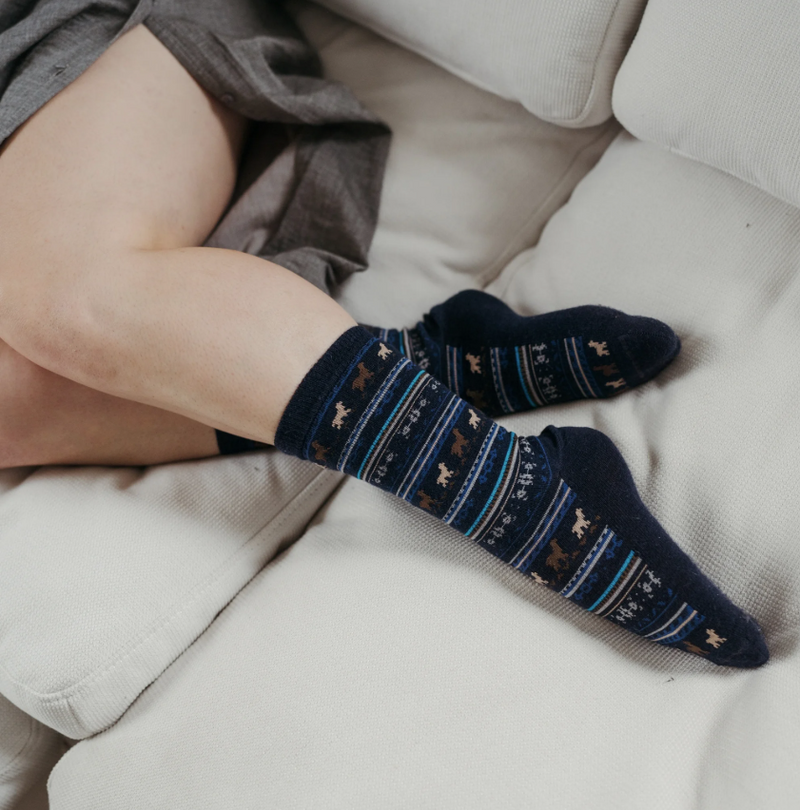 Load image into Gallery viewer, Alpaca Socks Patterned Navy

