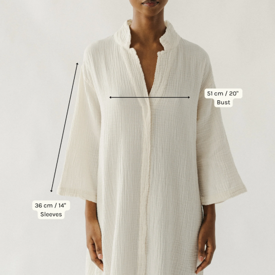 Load image into Gallery viewer, Crinkle Shirt Dress in Black, One Size in Plus
