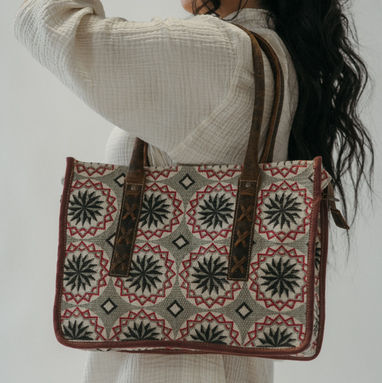 Jasmine Messenger Bag