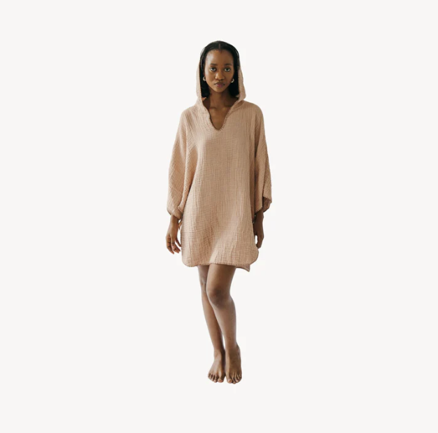 Load image into Gallery viewer, Crinkle Cotton Poncho in Tuscan Beige
