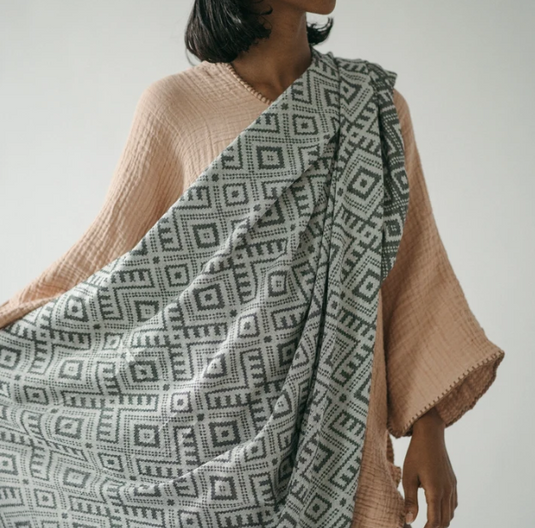 Multi-use Towel | Turkish Cotton | Charcoal Sketch