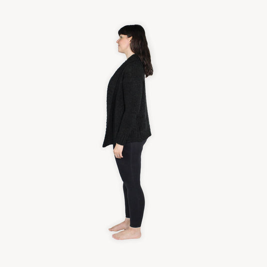 Cozy Cardigan with Ribbed Edge in Black