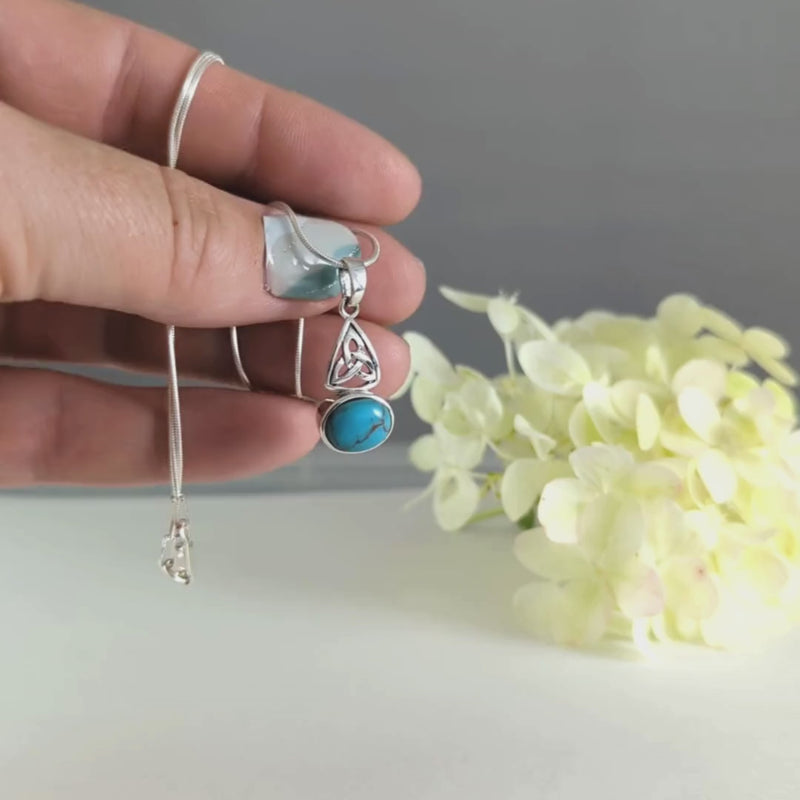 Load and play video in Gallery viewer, Turquoise &amp; Trinity Knot Necklace in Sterling Silver
