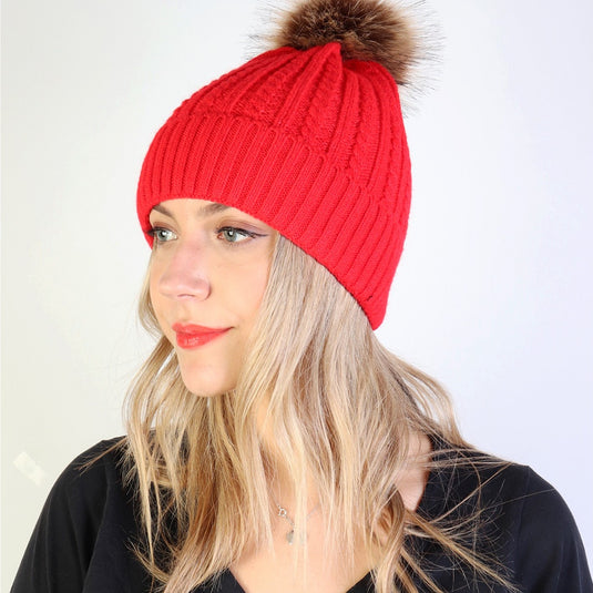 Cable Knit Hat with Pompom : Red