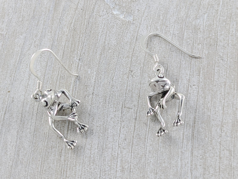 Load image into Gallery viewer, Moving Frog Earrings in Sterling Silver
