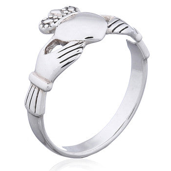 Traditional Claddagh Ring in Sterling Silver