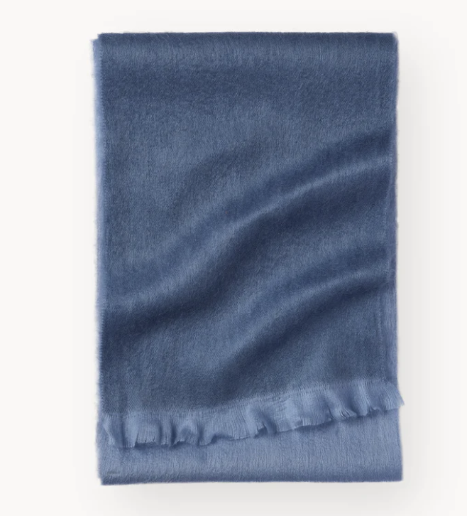 Load image into Gallery viewer, Alpaca Scarf in Crest Ombre
